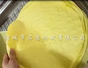蛋春卷皮机生产效果
